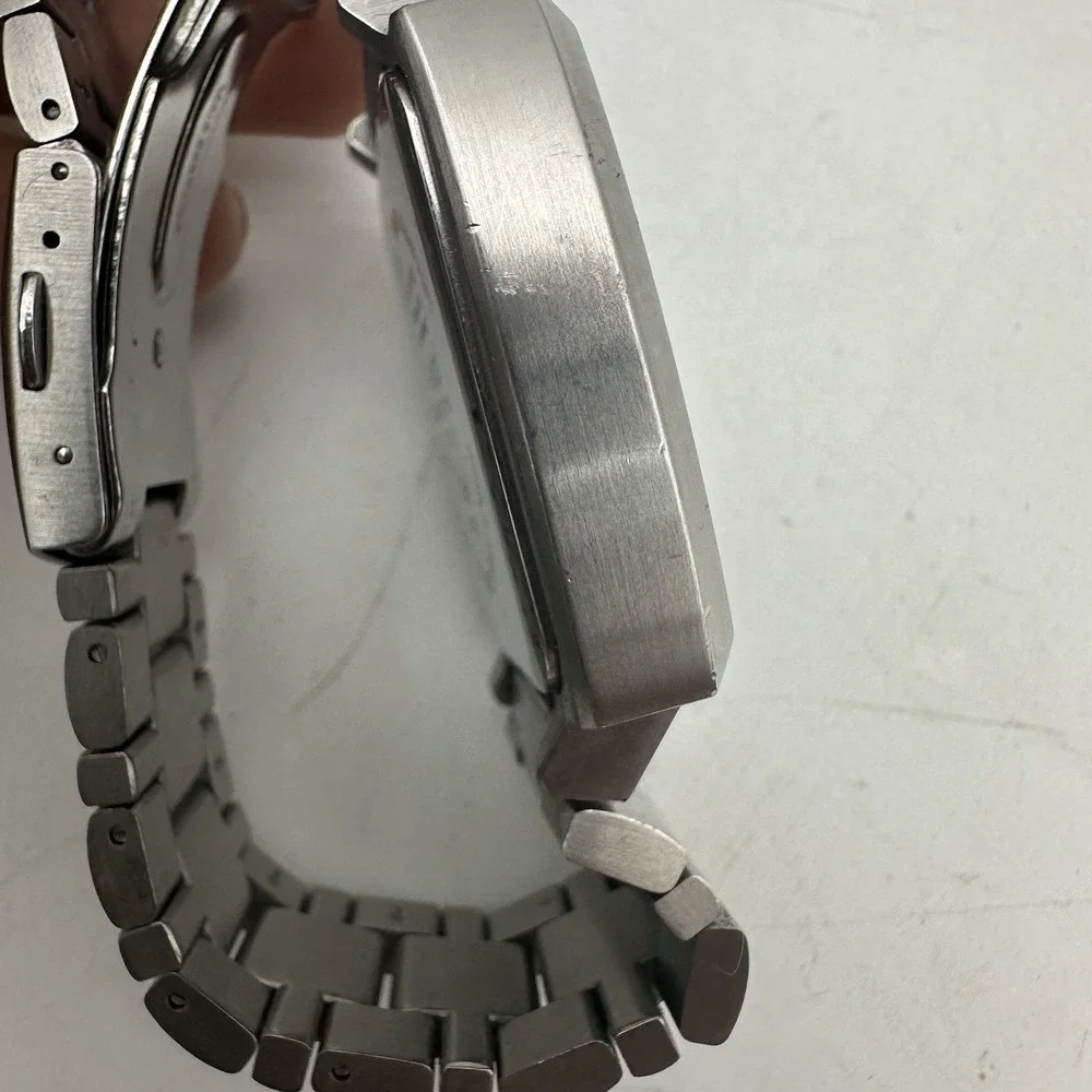 Guess Silver tone Stainless Steel Waterpro Chronograph Watch 112007 G1 3ATM
